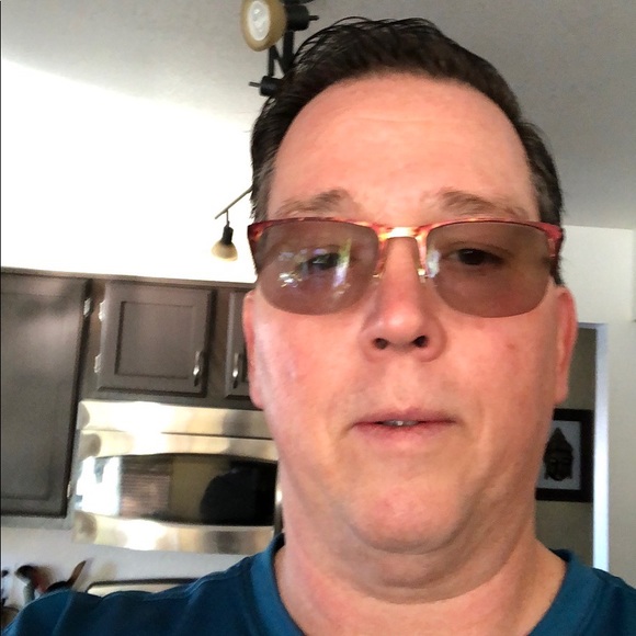 Meet your Posher, Brian - Picture 1 of 1